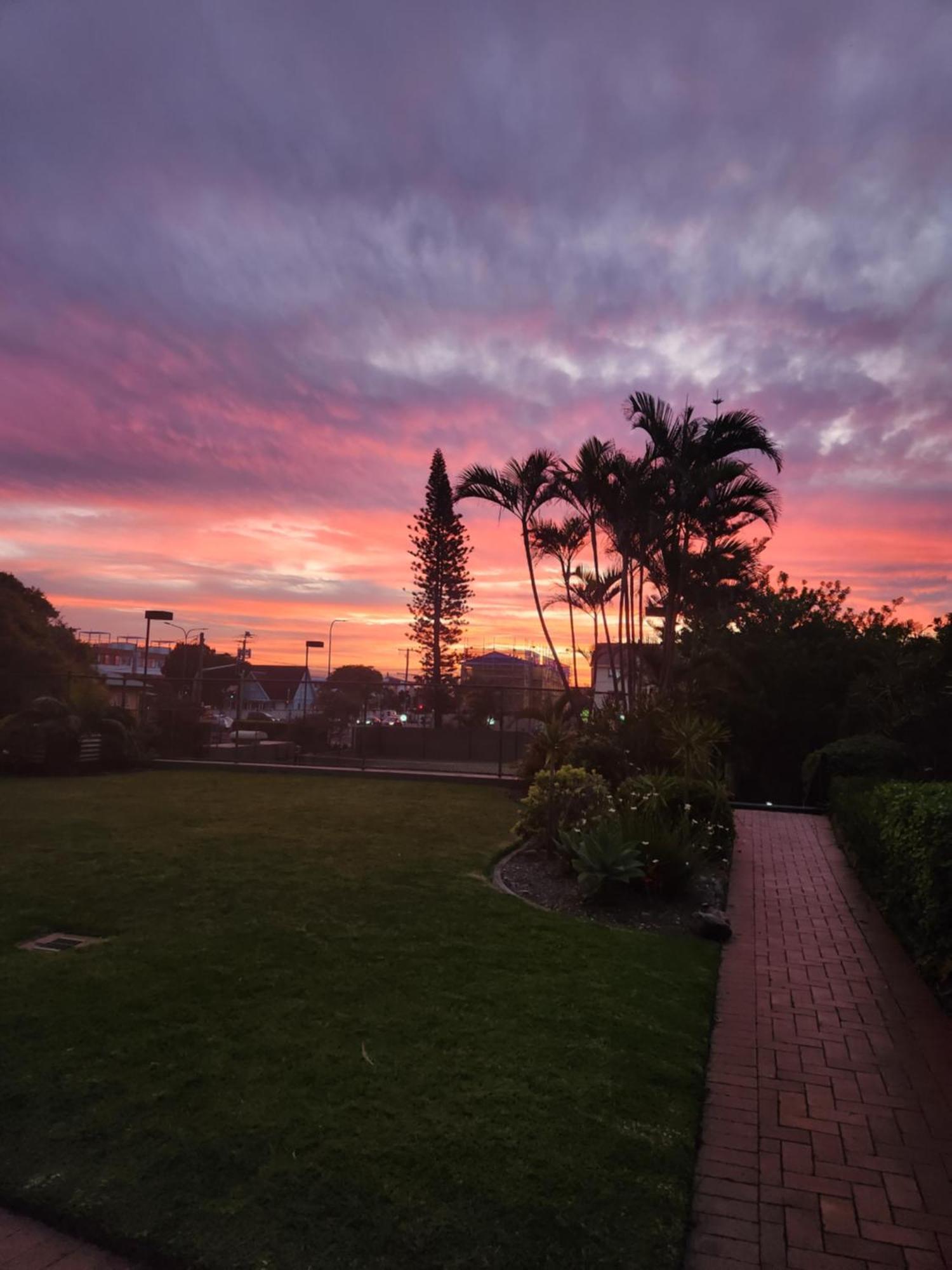 Burleigh Surf Apartments Gold Coast Kültér fotó